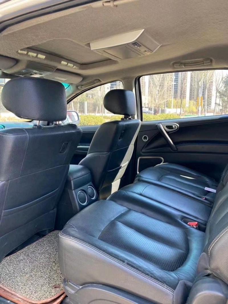 沈阳13年纳智捷大7 SUV8