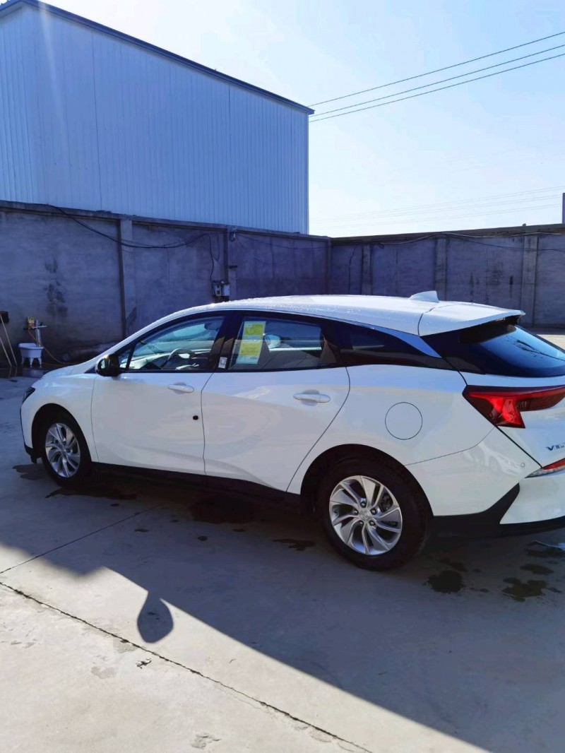 保定22年别克微蓝5