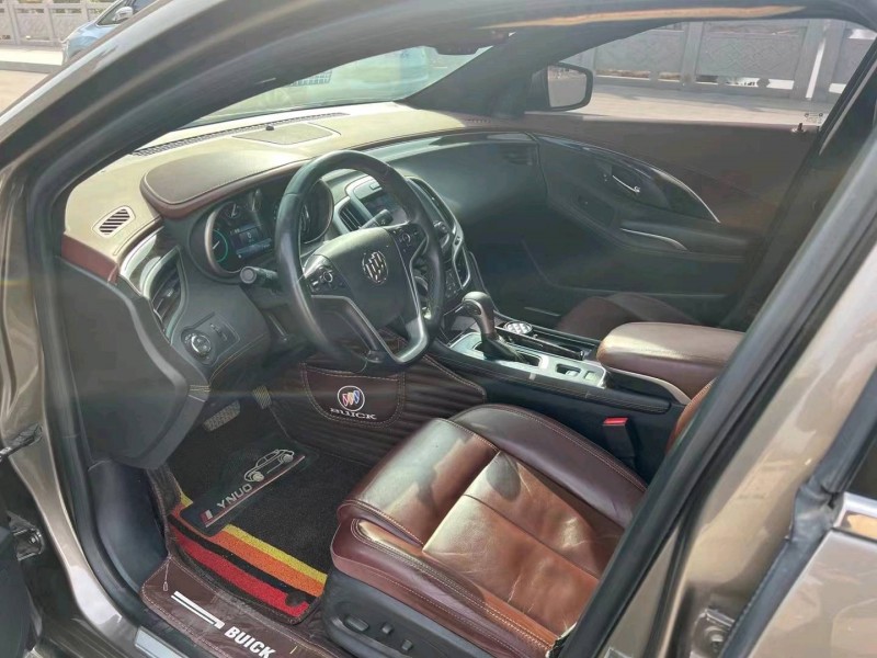 徐州16年别克君越7