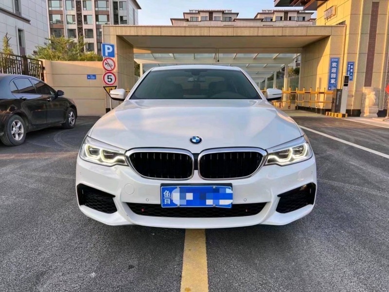 枣庄19年宝马5系8