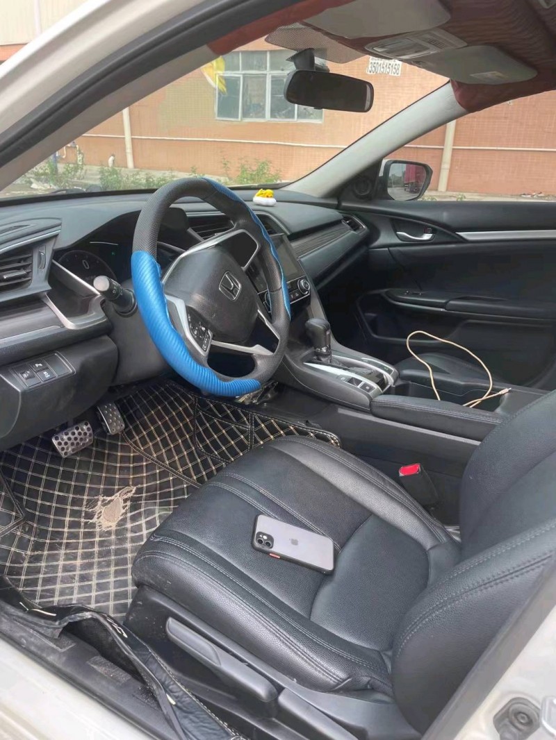 东莞19年本田思域4