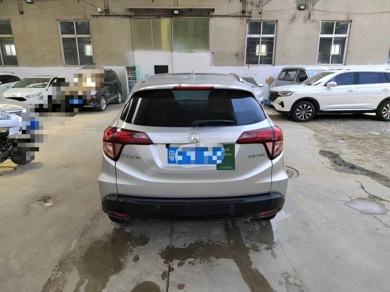 保定15年本田缤智6