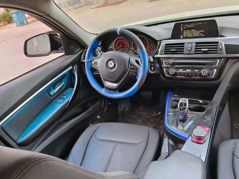 北京17年宝马3系6