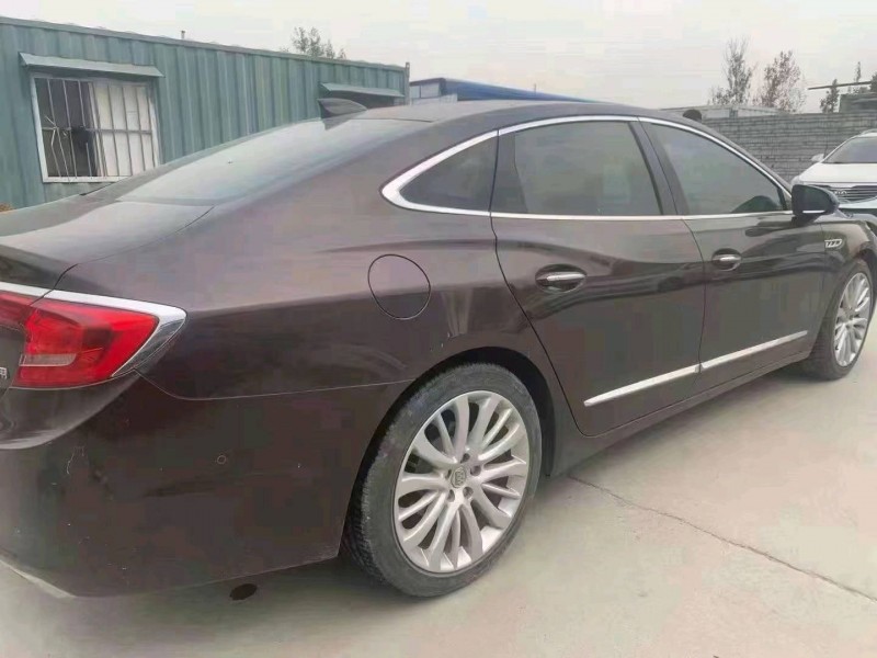 北京16年别克君越1