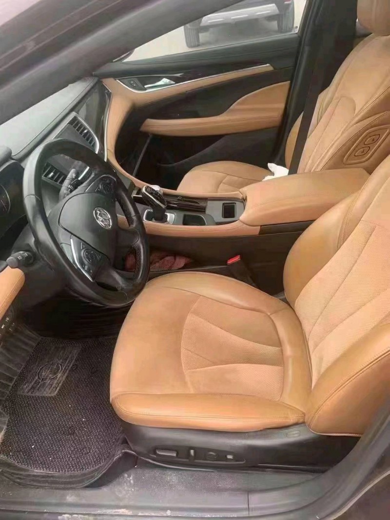 北京16年别克君越4