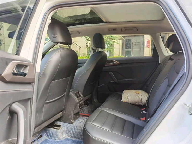 徐州20年大众途岳5