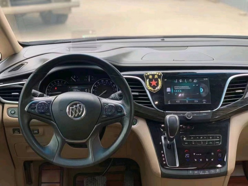 宜春18年别克GL86