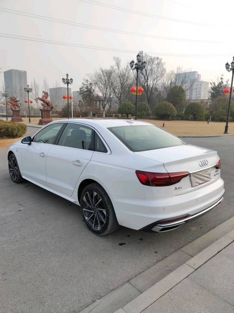 徐州22年奥迪A4L8