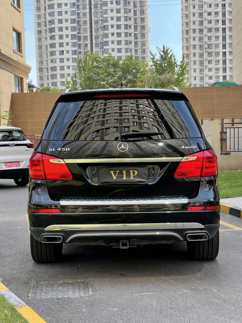 徐州16年奔驰GL9