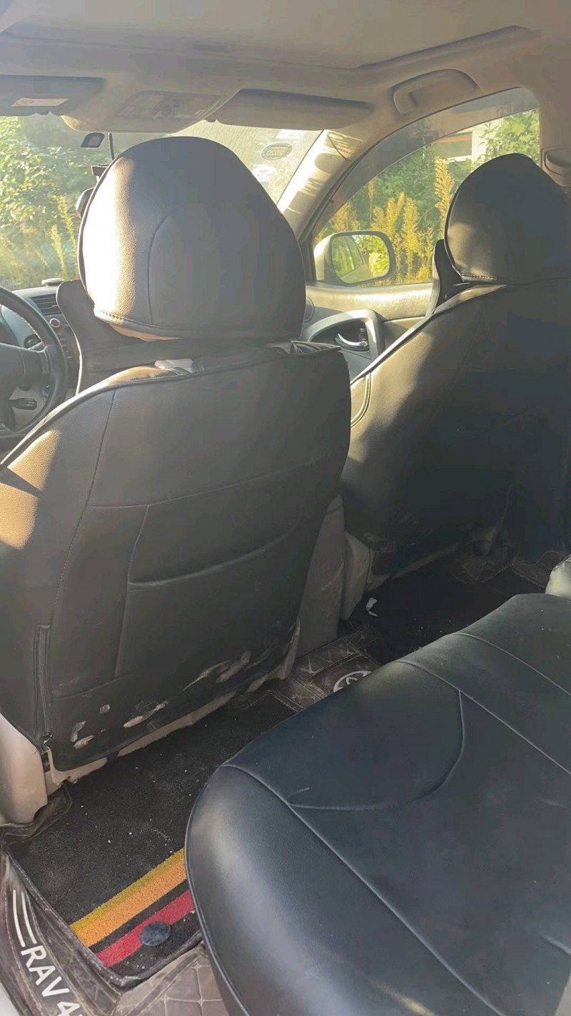 枣庄11年丰田RAV45