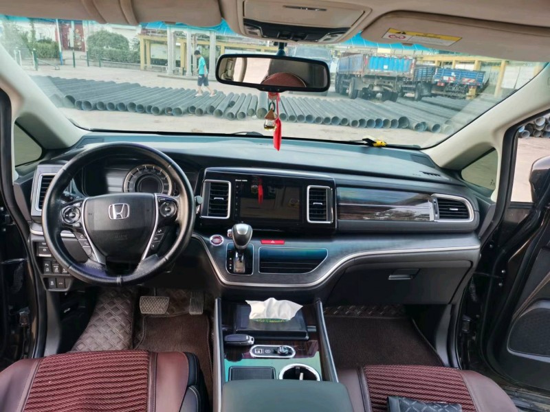 徐州16年本田艾力绅4