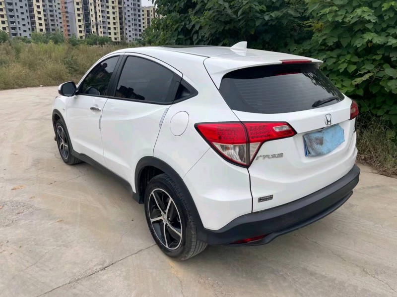 枣庄22年本田缤智7