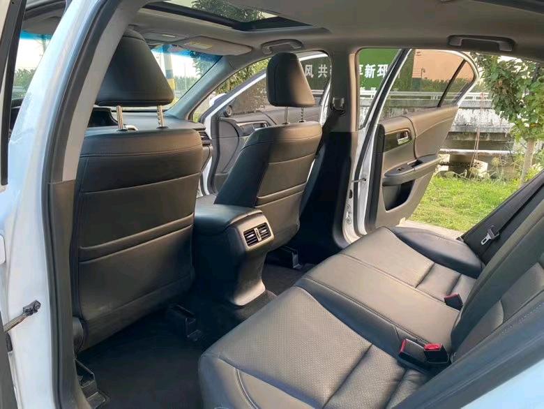 徐州17年本田雅阁4