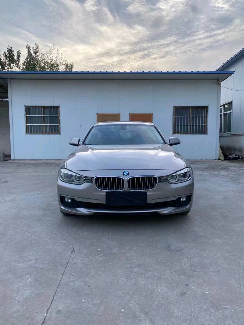 徐州19年宝马3系9