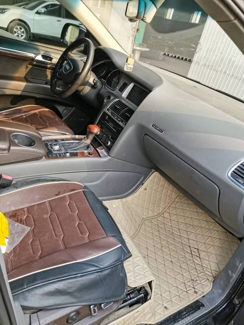 保定13年奥迪Q74