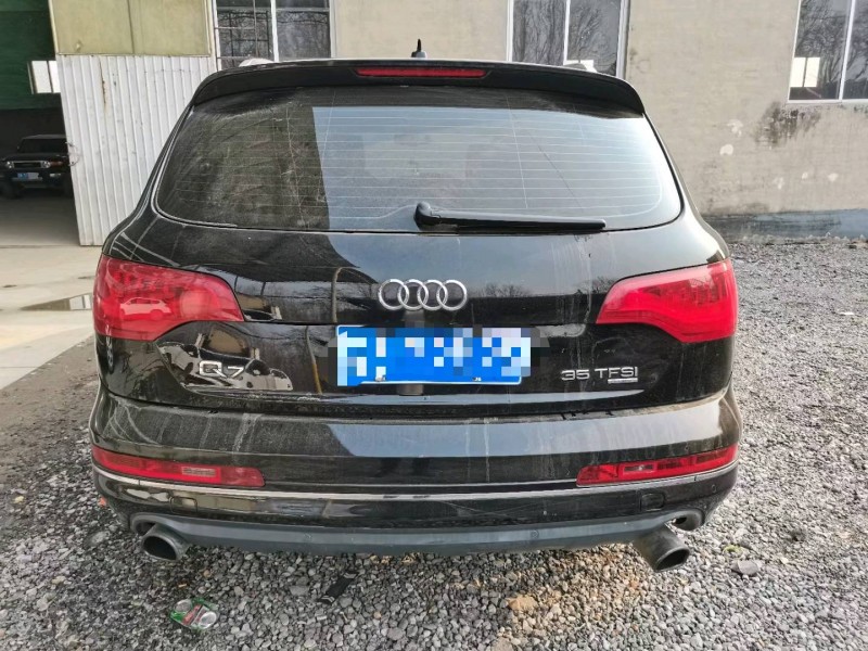 保定13年奥迪Q77