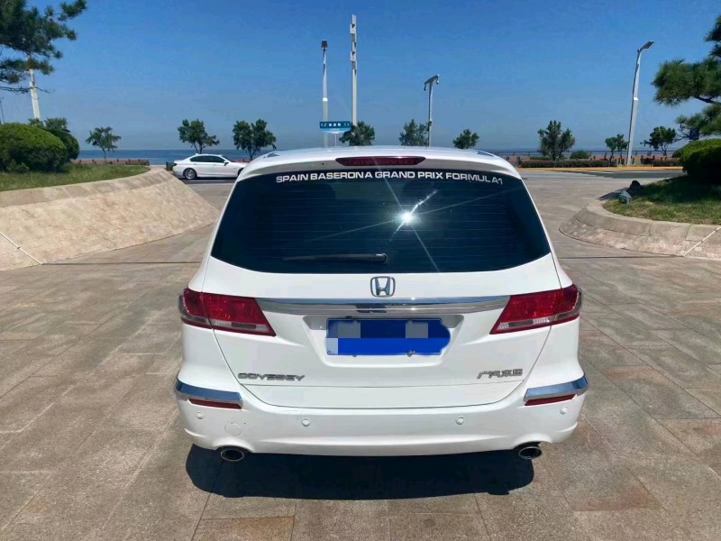 东营11年本田奥德赛3