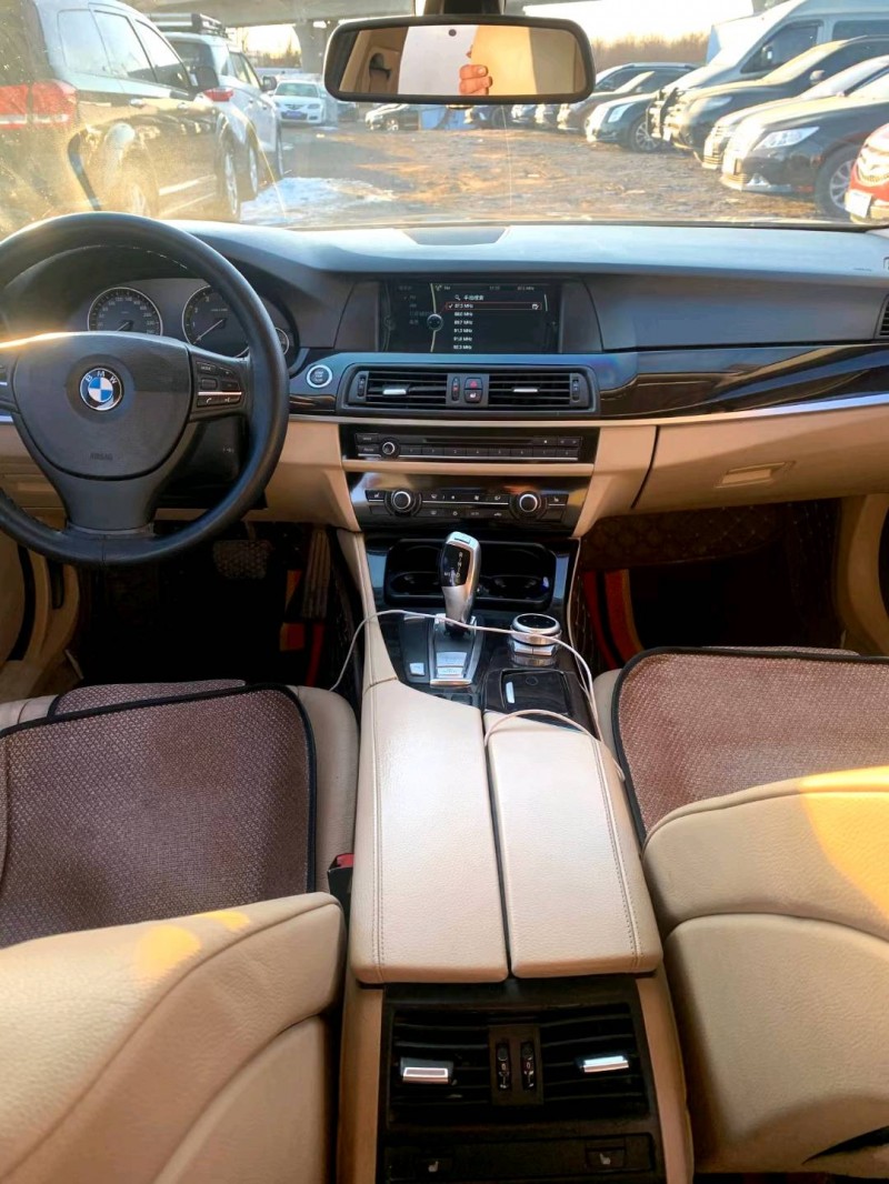 保定11年宝马5系6