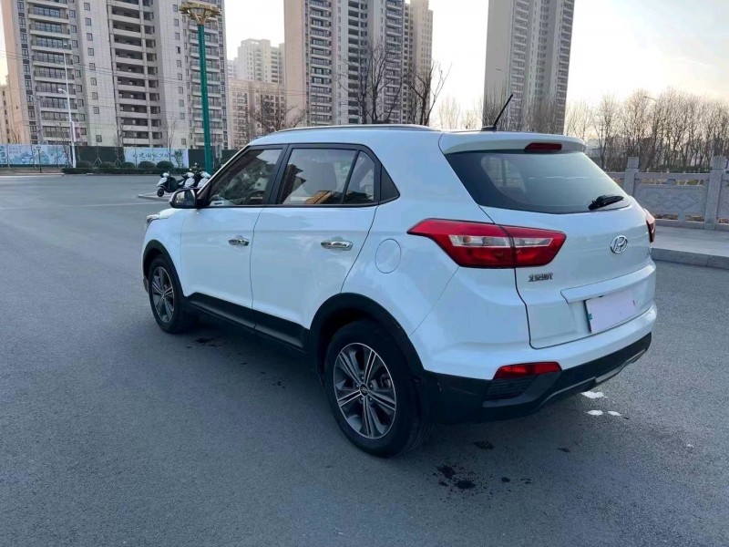 徐州16年现代ix257