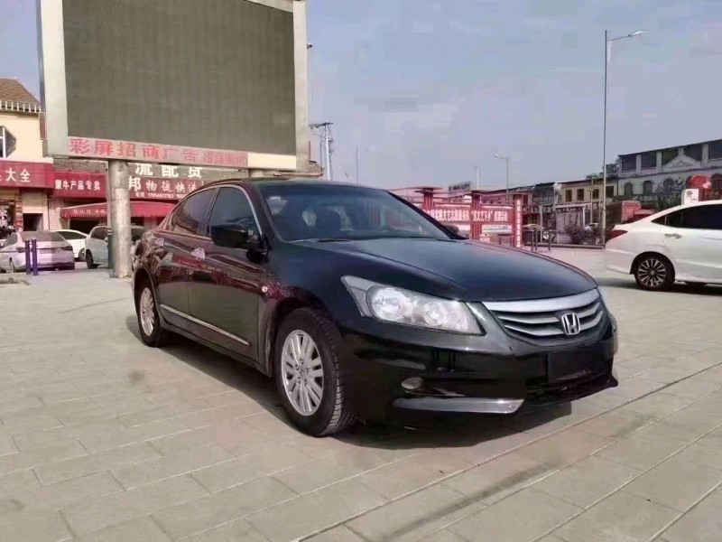 北京13年本田雅阁7