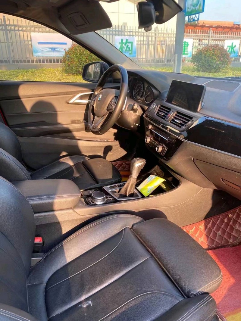 徐州17年宝马1系4