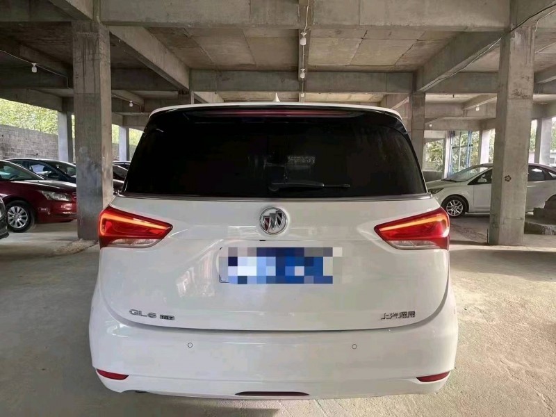 青岛18年别克GL61