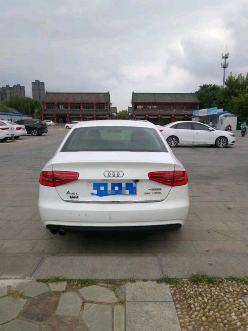 东营16年奥迪A4L3