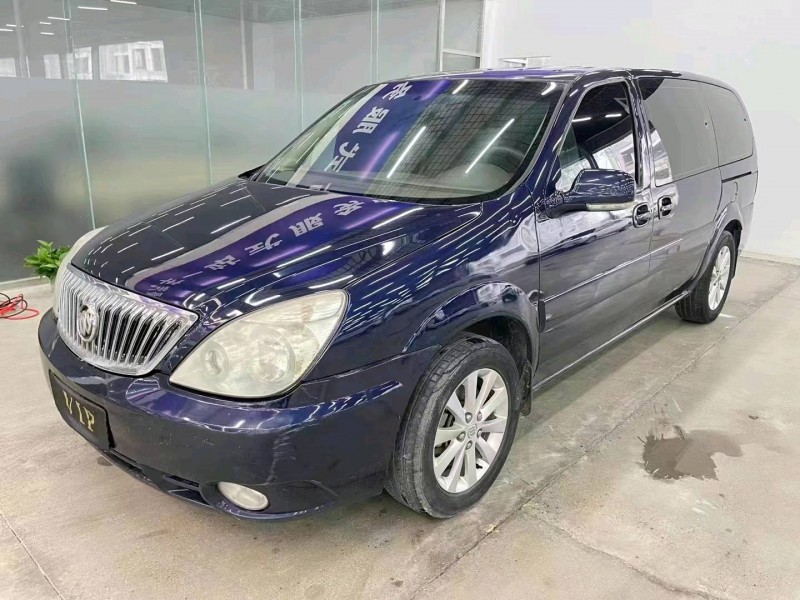 济宁13年别克GL82