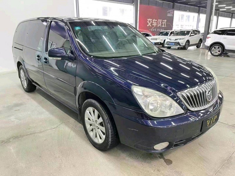 济宁13年别克GL83