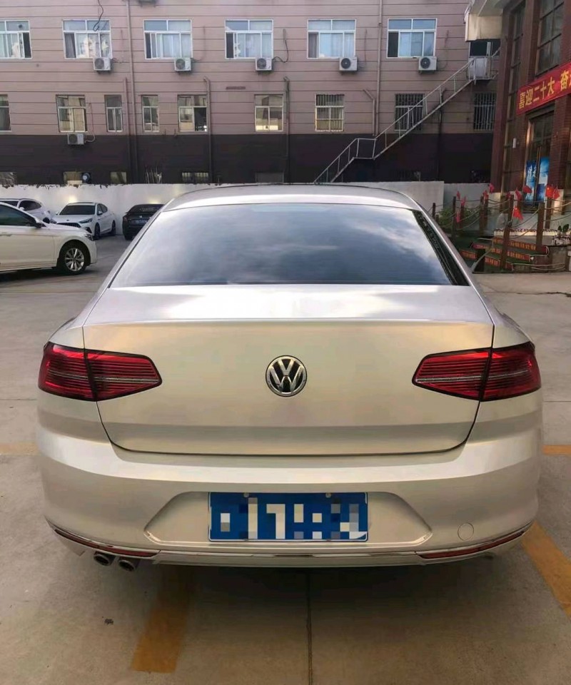 枣庄18年大众迈腾9