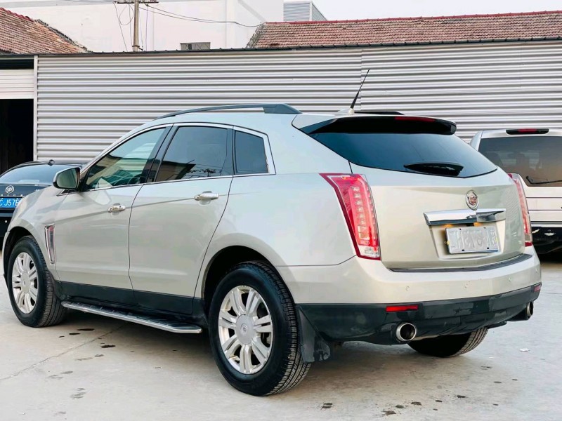 徐州13年凯迪拉克SRX8