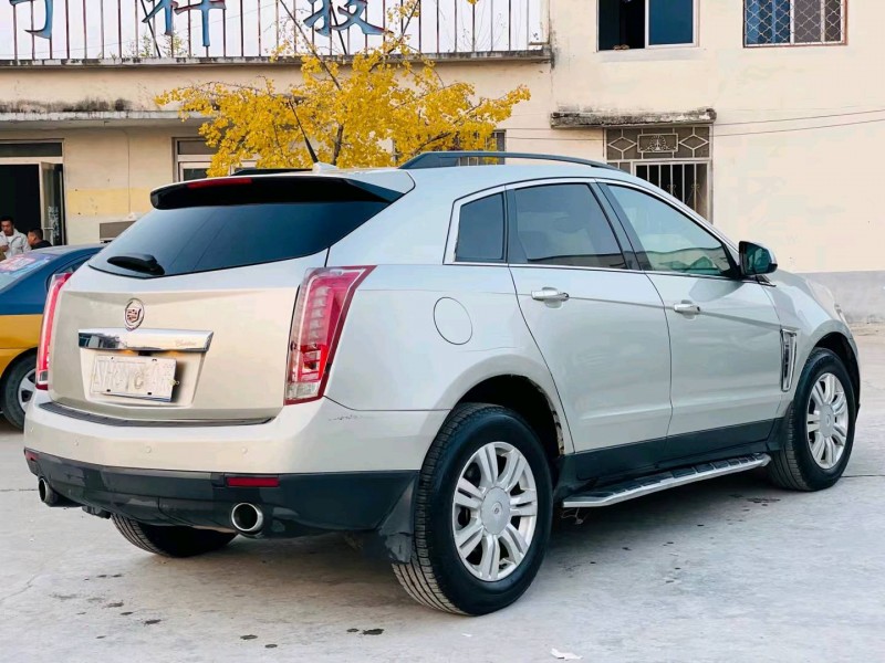 徐州13年凯迪拉克SRX9