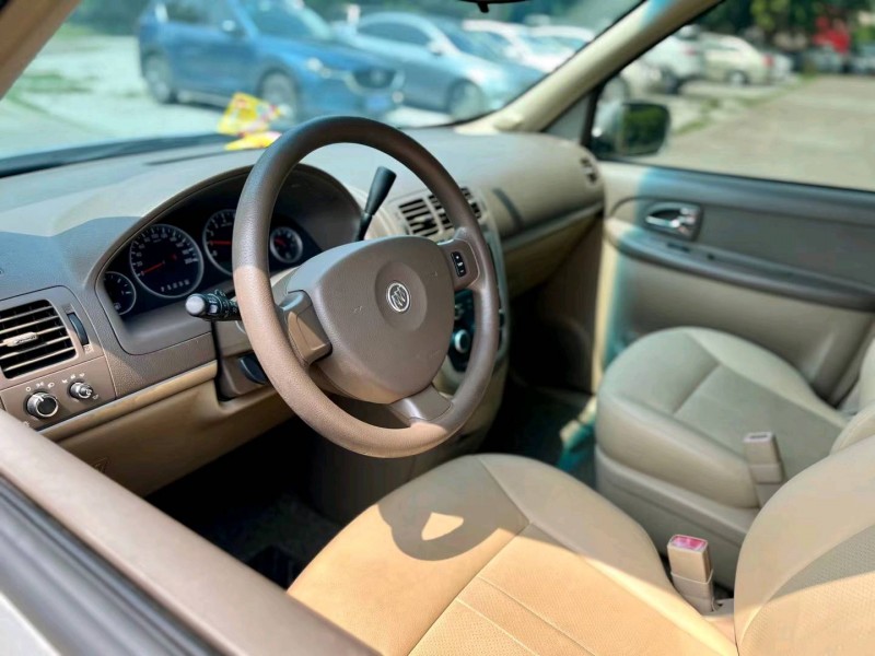 广州15年别克GL88