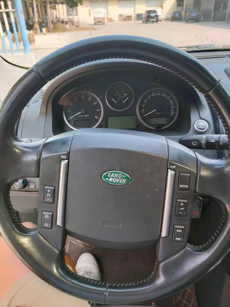 枣庄12年路虎神行者5