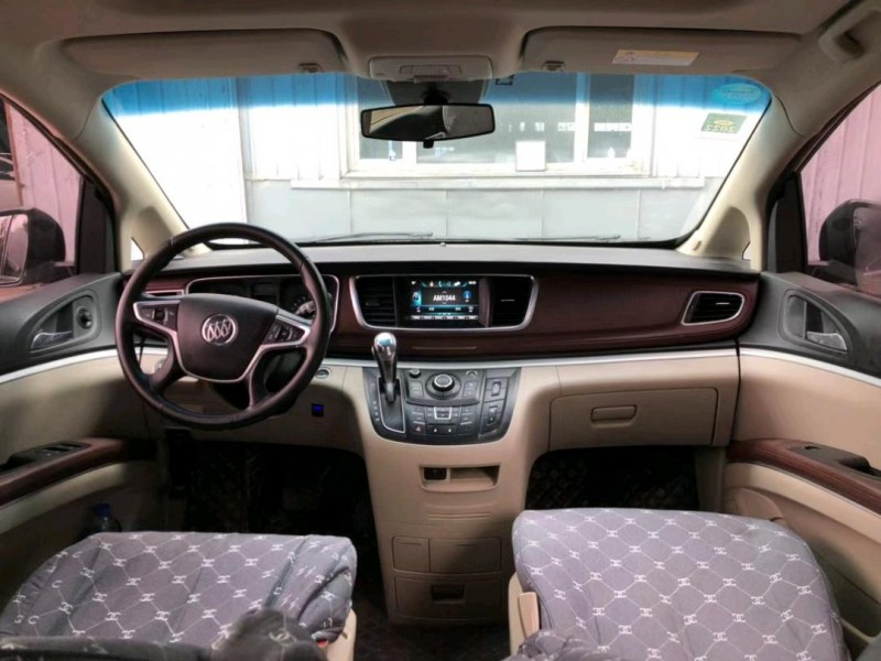 沈阳17年别克GL82