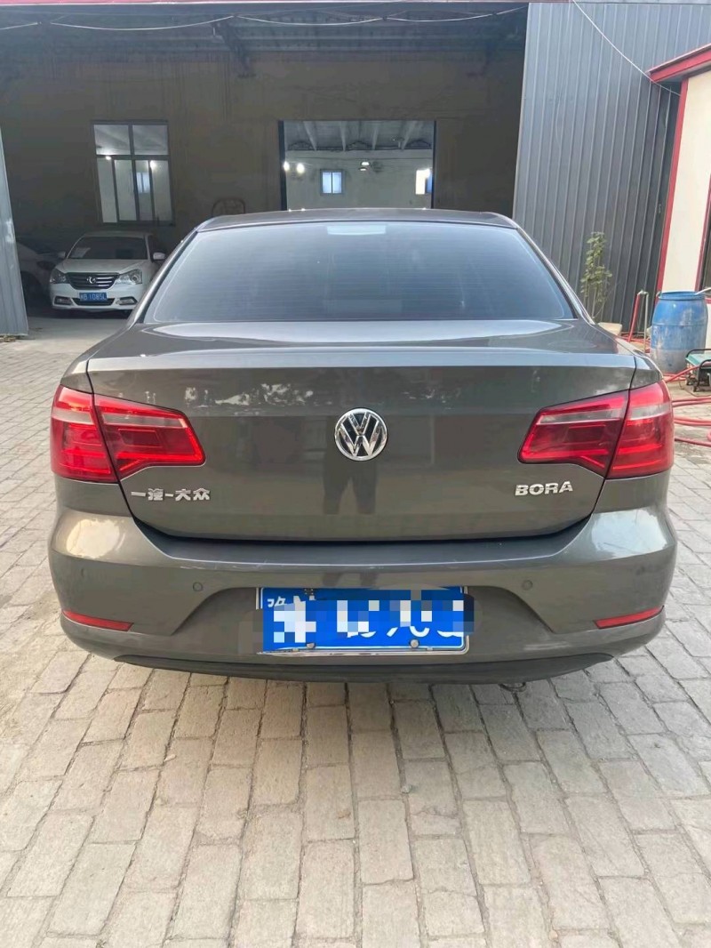 保定13年大众宝来8