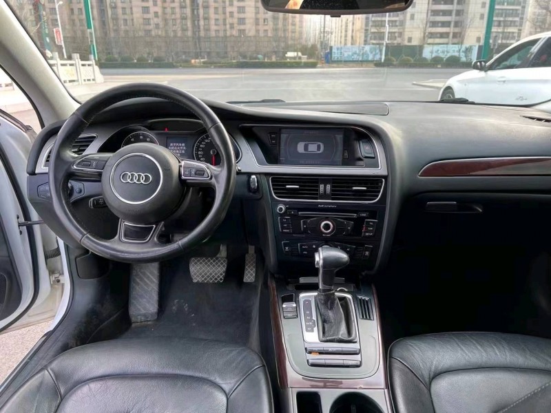 徐州13年奥迪A4L8