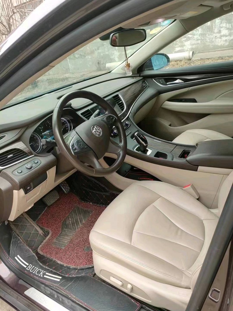 保定17年别克君越4