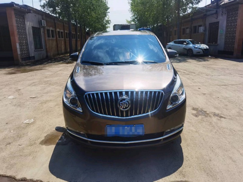 保定14年别克GL89