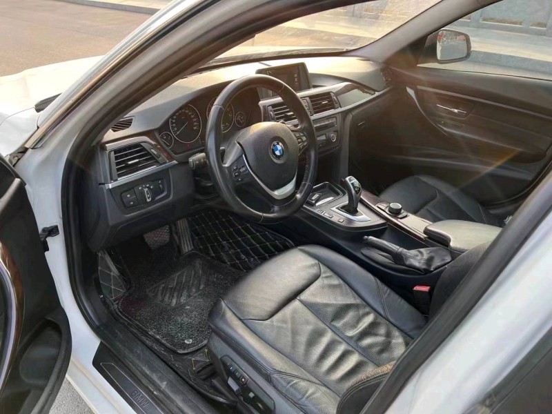 徐州13年宝马3系6