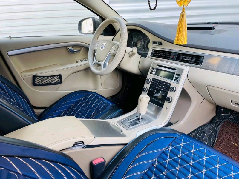 徐州11年沃尔沃S80L5