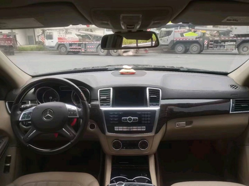 重庆14年奔驰GL2