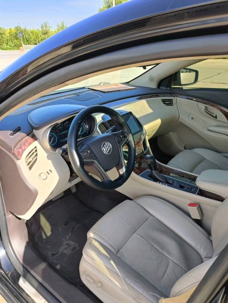 石家庄15年别克君越3