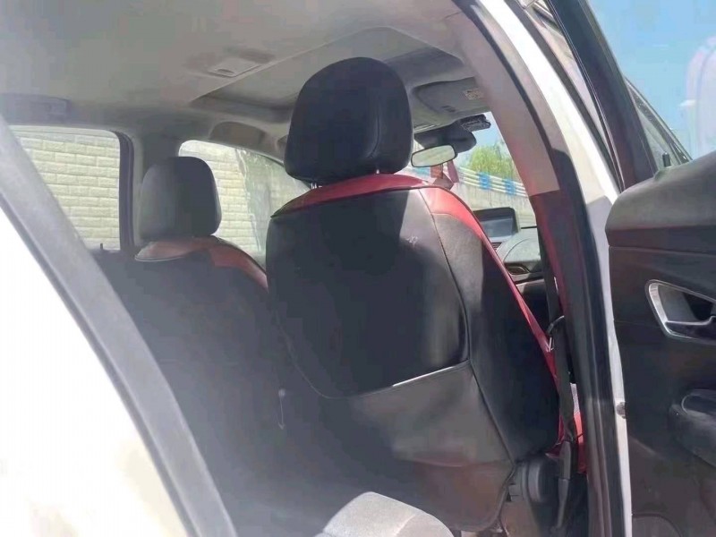 重庆16年别克昂科拉7