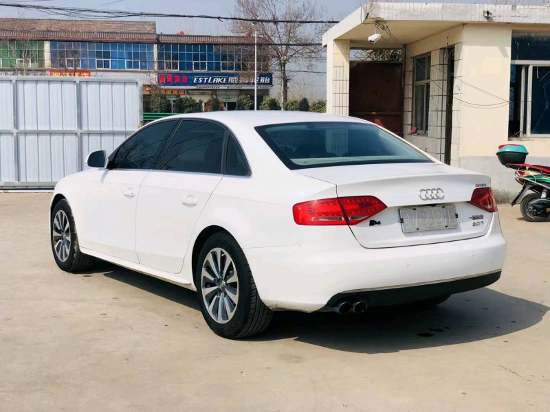 徐州11年奥迪A4L7