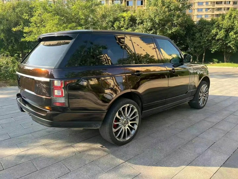 济宁15年路虎揽胜行政5