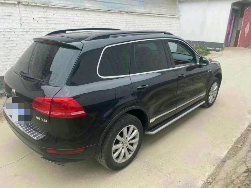 济宁12年大众途锐6