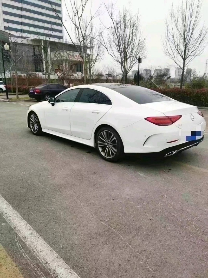 济宁20年奔驰CLS3