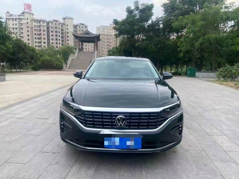 济宁21年大众帕萨特1