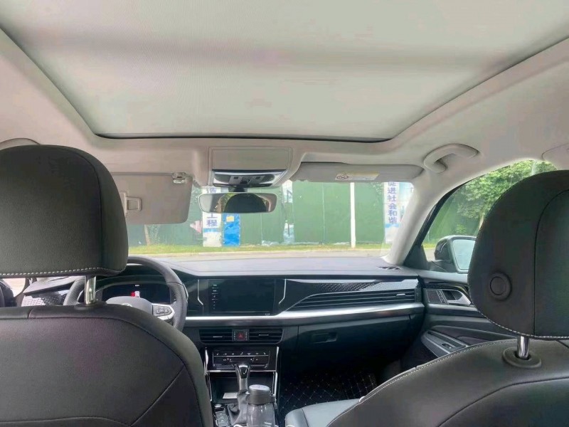 济宁21年大众帕萨特5